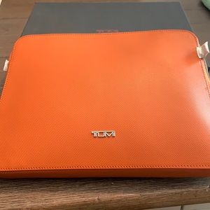 Tumi slim zip top crossbody for iPad